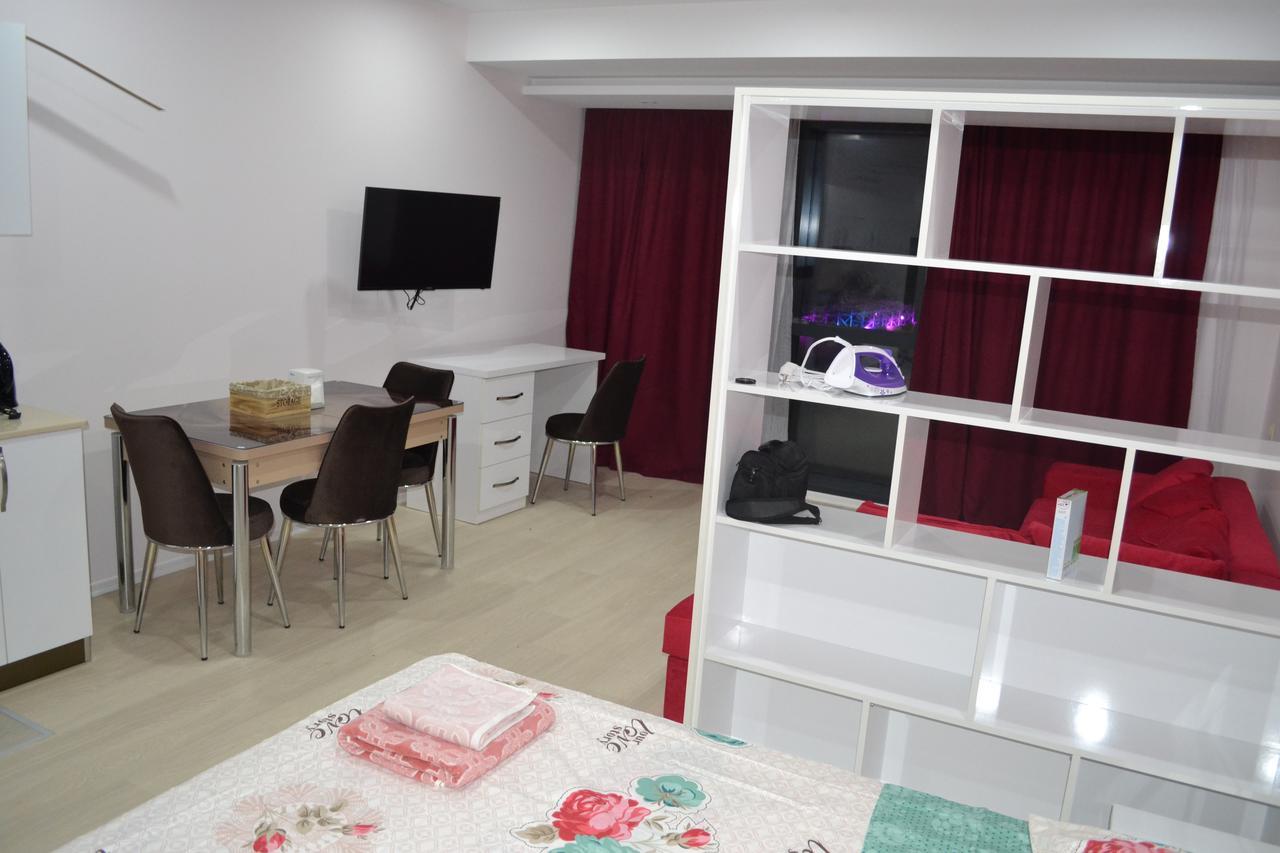 Batumi Porta Tower 1811 Appartement Buitenkant foto